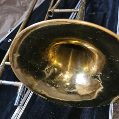 Blessing Scholastic Trombone with Case & Mouthpiece. Made in USA. Good condition image 9