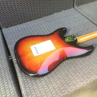 H H artist custom strat  /  vintage 70’s stratocaster made in japan / CBS headstock and 3 screws neck plate / Tokai  ? image 9