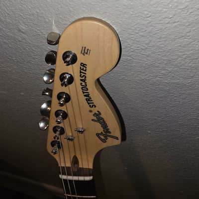 Fender American Performer Stratocaster with Rosewood Fretboard 2018 - Present - Arctic White image 6