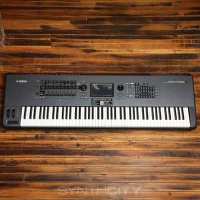 Yamaha Montage 8 Flagship Synthesizer 2019 - Present - Black