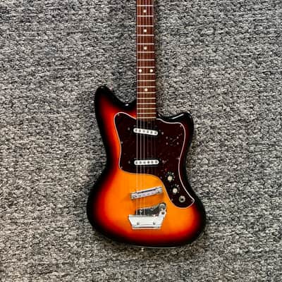 Kawai Kingston 1965 - Sunburst image 1