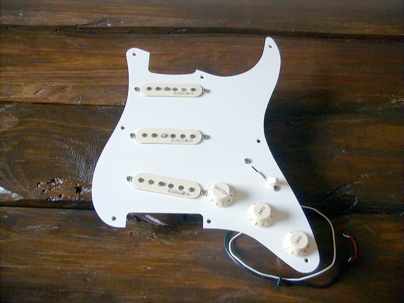 Kinman Traditional Mk-III Strat Pickup Set, Zero-Hum, Loaded Pickguard, Full System, LN image 1