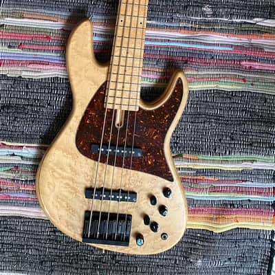 Fodera NYC Empire 2009 - 5 strings image 1