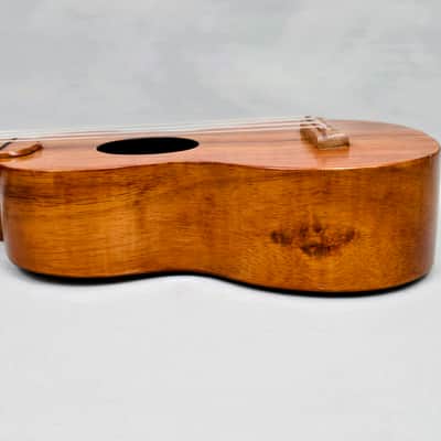 Vintage *RARE* SAM F. CHANG HONOLULU HAWAIIAN KOA 20 3/4” Soprano Ukulele w/Case image 4