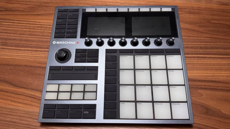 Native Instruments Maschine Plus All-in-one workstation w/ Analog Case — Perfect Condition image 1