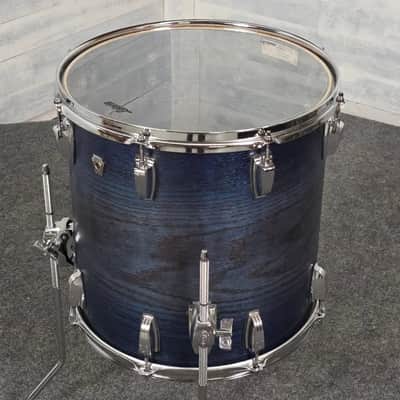 Used Ludwig Classic Oak 4pc Drum Set Blue Burst - Very Good image 6