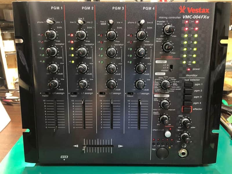 RARE Vestax VMC004FXu Analog DJ Mixer w 16 FX & Bonus: 24Bit Soundcard Expansion image 1