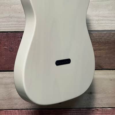 G&L Tribute Series ASAT Classic Bluesboy Semi-Hollow Blonde Left-Handed image 5