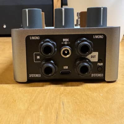Universal Audio OX Stomp Dynamic Speaker Emulator 2023 - Present - Silver image 2
