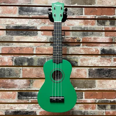 Penguin Green Soprano Ukulele image 1