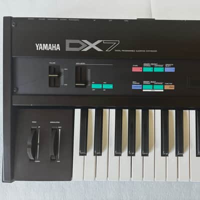 *Refurbished* Yamaha DX-7 Digital FM Synthesizer 61 Key - 1980's image 6