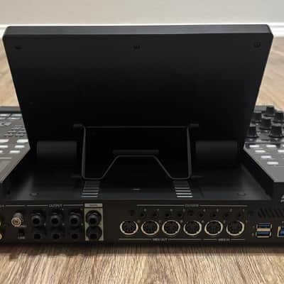 Akai MPC X Standalone Sampler / Excellent Condition - Black image 6