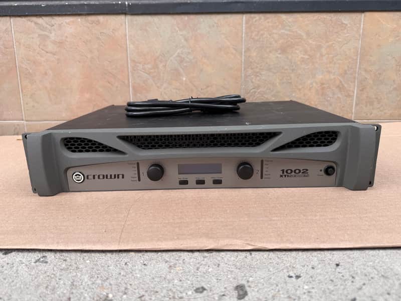 Crown XTi 1002 Professional 2-Channel Power Amplifier w/ Power Cord – Tested & Working