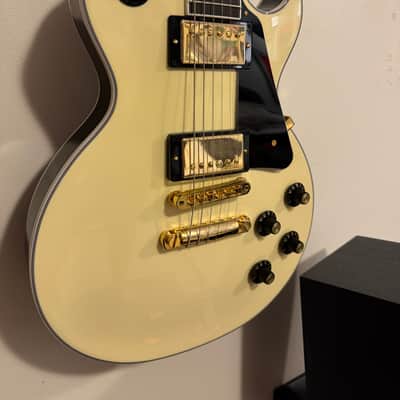 Gibson Les Paul Custom '70s 2025 - Present Buttercream Top image 2