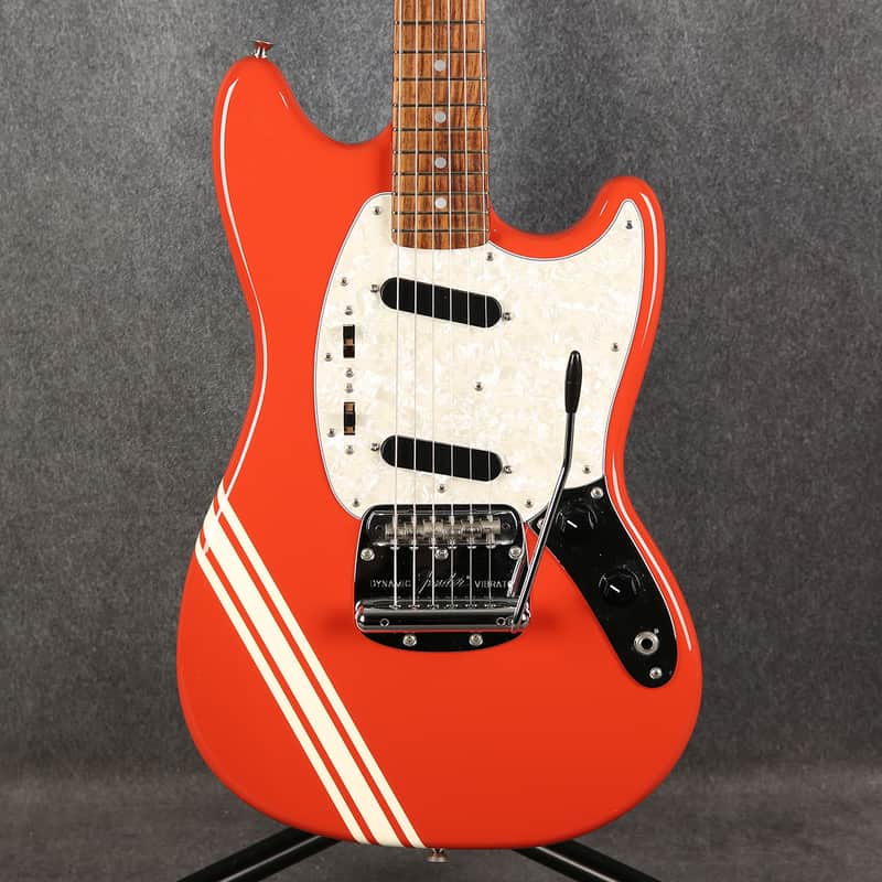Fender MG-73 Mustang Reissue MIJ | Reverb UK