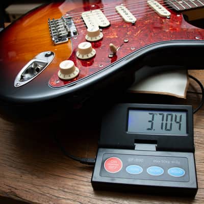 Fender American Standard Stratocaster HSS RW w/Case - 3-Tone Sunburst - Preowned image 8