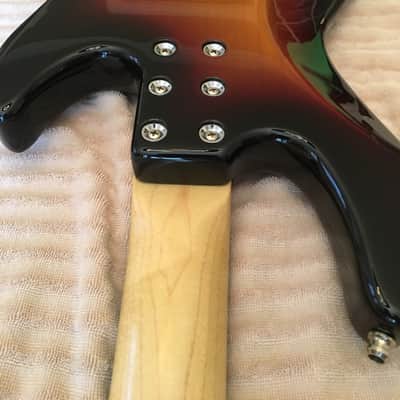 USA G&L L-1000 2014 3 Tone Sunburst lefty image 22
