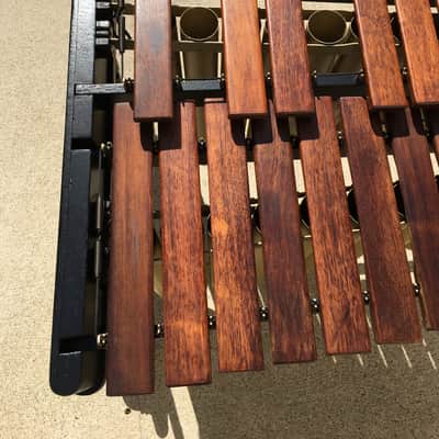 Deagan Bandmaster 4.3 Octave Rosewood Marimba image 5
