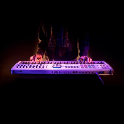 KeyLab MkII 49 White Arturia image 3