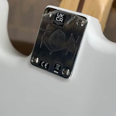 Fender Tom Delonge TTS YETI Limited Edition - Satin Arctic White - Unplayed - Collector Grade image 10