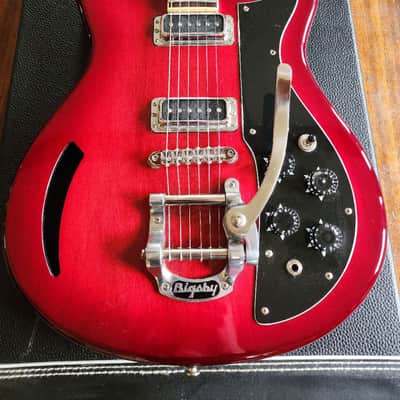 Eastwood Airline Custom K-200 Deluxe semi-hollow double-cut Bigsby w/hsc 2015 - red burst image 2