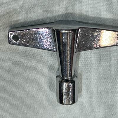 Ludwig Drum Key (10115-U-136) 70's - chrome image 5