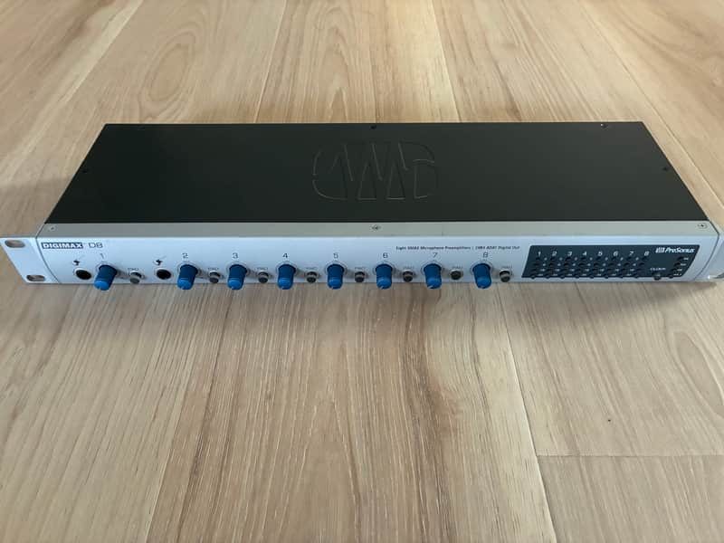 PreSonus DigiMax D8 8-Channel Mic Preamp with Digital Output 2010s - Silver image 1