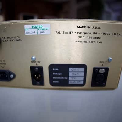 D.W. Fearn VT-2 Dual Channel Tube Mic Preamp 2004 - Red image 8