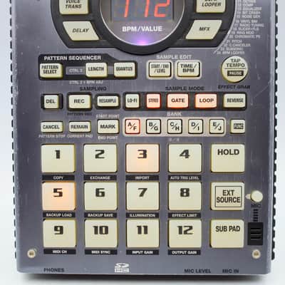 Immagine Roland SP-404SX Linear Wave Sampler With 32GB SD Card AZ90399 - 4