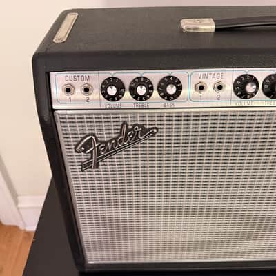 Fender '68 Custom Deluxe Reverb 2-Channel 22-Watt 1x12" Guitar Combo 2013 - Present - Black image 4