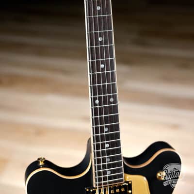 Veritas 503 FiveOThree Semi-Hollow Guitar w/ Bigsby – Black Hard Satin image 4