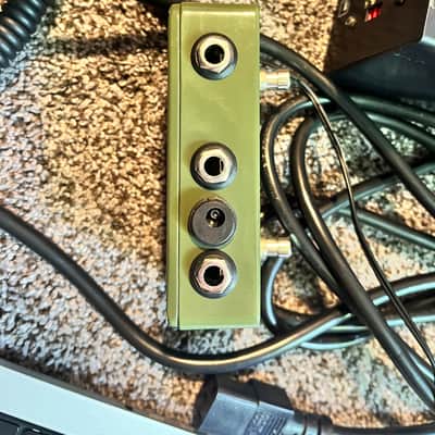 Old Blood Noise Endeavors AB/Y Switcher - Green image 2