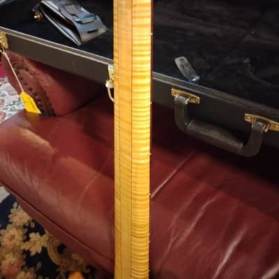 Custom Warrior 5 String Bass Natural Flame Maple Mint OHSC Free Shipping! image 8