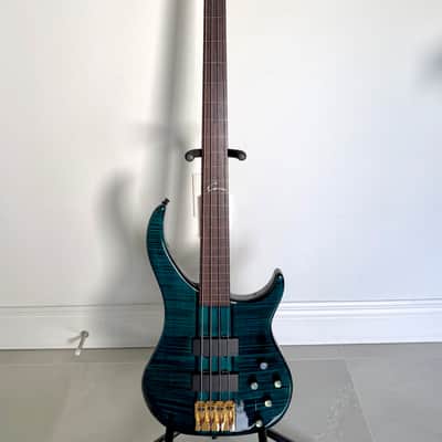 2005 Peavey Cirrus 4 USA Fretless image 2