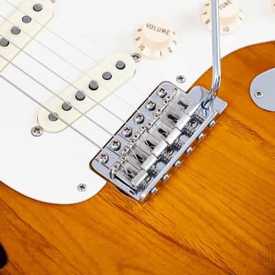 2018 Fender Eric Johnson Signature Stratocaster Thinline Sunburst w/ Case, Tags & CoA image 8