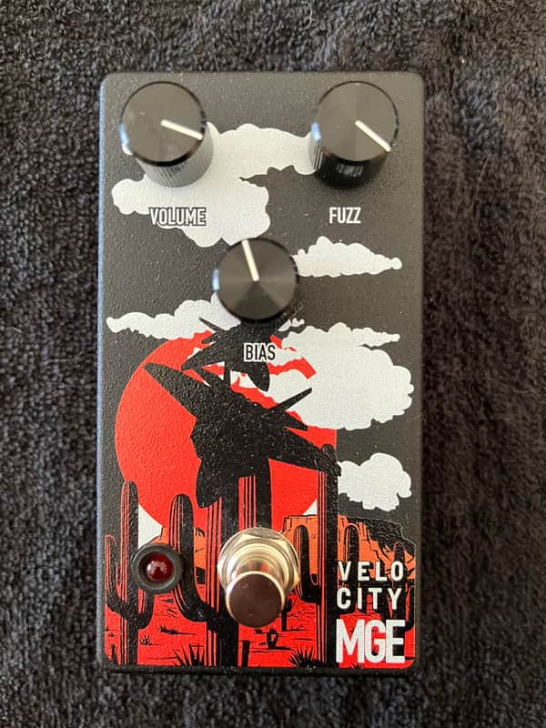 Velocity MGE CV7005 FUZZ FACE CV7005 awesome guitar pedal ZCD image 1