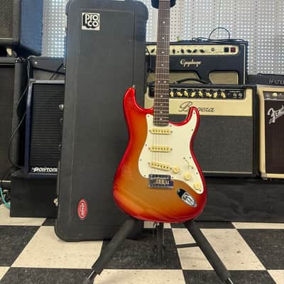 Fender American Deluxe Stratocaster with Rosewood Fretboard 2011 - 2015 - Sunset Metallic image 1
