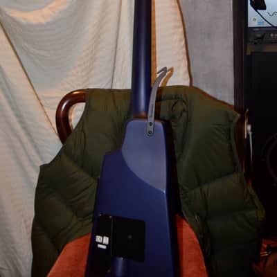 Steinberger synapse 4 string bass guitar blue image 9