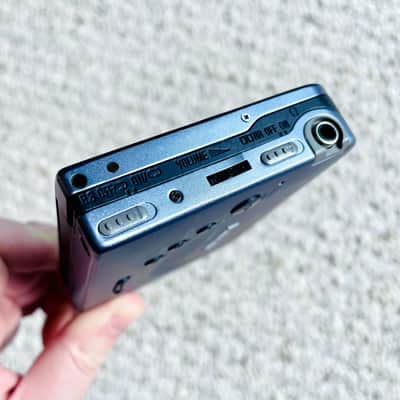 PANASONIC SX3 Walkman Cassette Player, Awesome Light Blue ! Working ! image 4