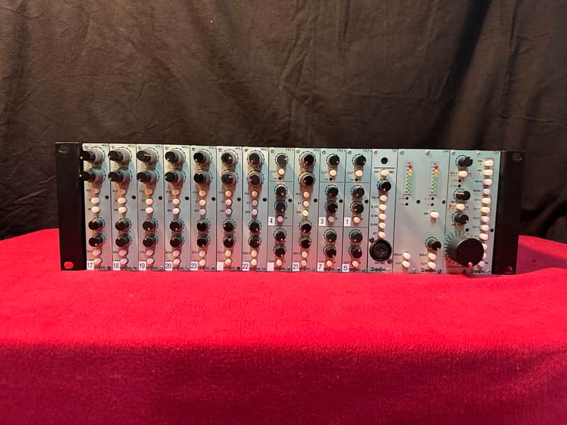 Tonelux Summing Rack: MX2 (8) - FX2+ (3) - TB1 - SM2 - CR2 image 1