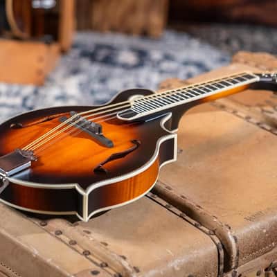 Washburn #M3SEBRK F-Style Solid Top Mandolin With Pickup, Satin image 8