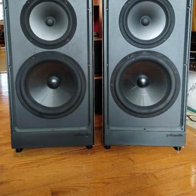 Polk S10 speakers in excellent condition - 1990's image 1