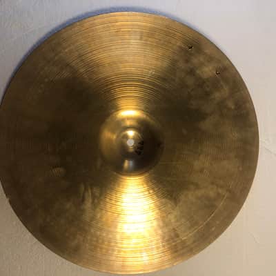 Beautiful, light weight 16” Zildjian Avedis 1960’’s crash cymbal image 3