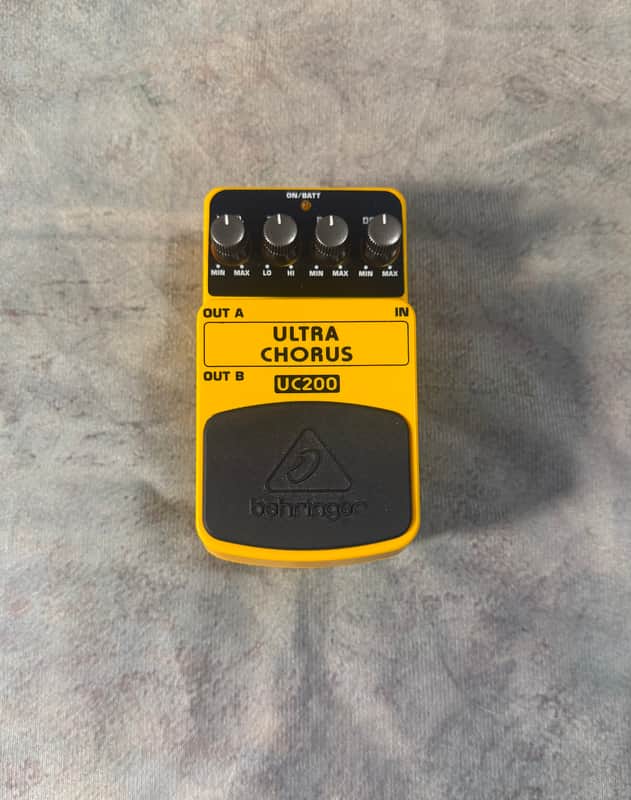 Behringer UC200 Ultra Chorus