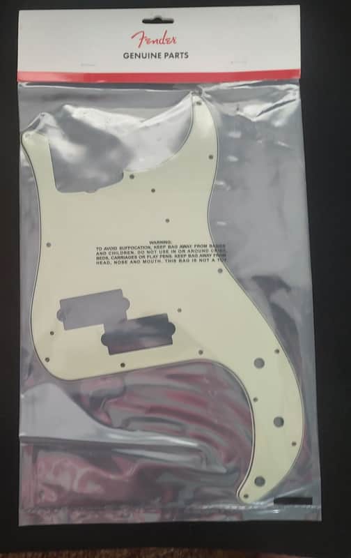 Fender 099-7724-049 Pure Vintage '63 Precision Bass Pickguard 3-Ply