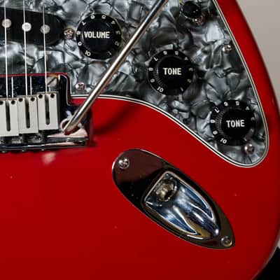 Fender 40th Anniversary American Special Stratocaster 1994 - Lipstick Red image 3