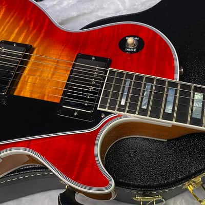 NEW! Gibson Dealer Select Custom Shop Les Paul Custom AAA Figured Top - Heritage Cherry Sunburst - Authorized Dealer - 8.8 lbs - G07452 image 3