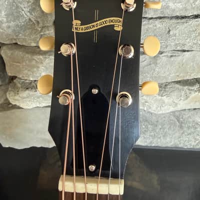 2025 Gibson Custom Shop Historic 1942 Banner J-45 - MINT image 9