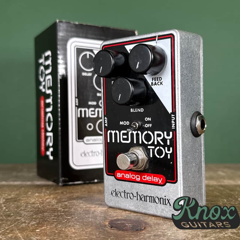 Electro-Harmonix Memory Toy Analog Echo / Chorus