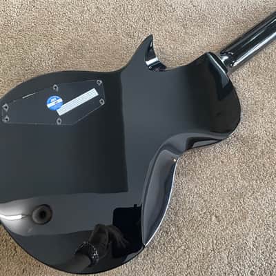 ESP LTD EC-201 2025 - B Stock - Black Gloss image 4